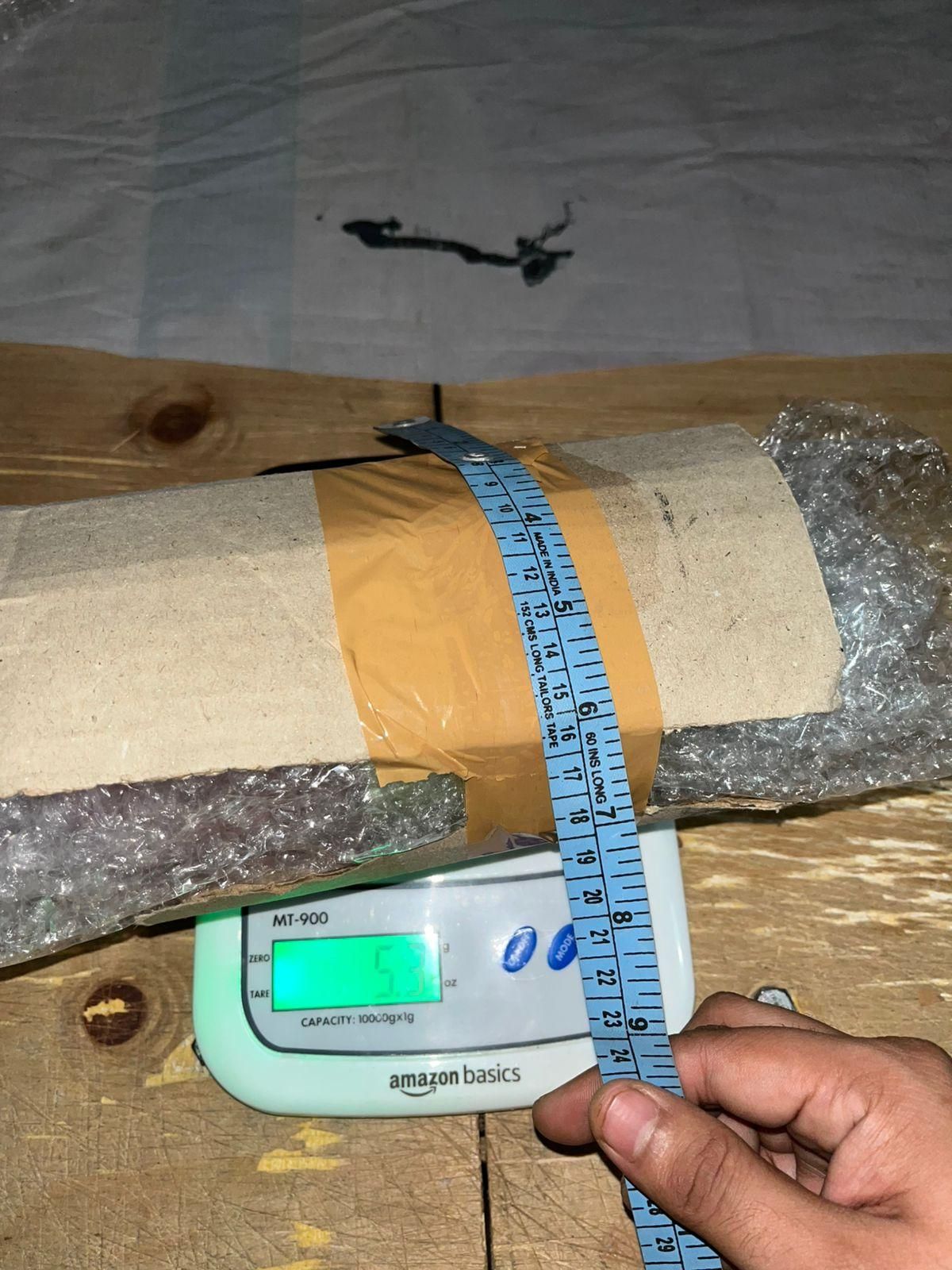 Dopamine Magnetic Toothbrush Wall Mounted Holder with Mouthwash Cup